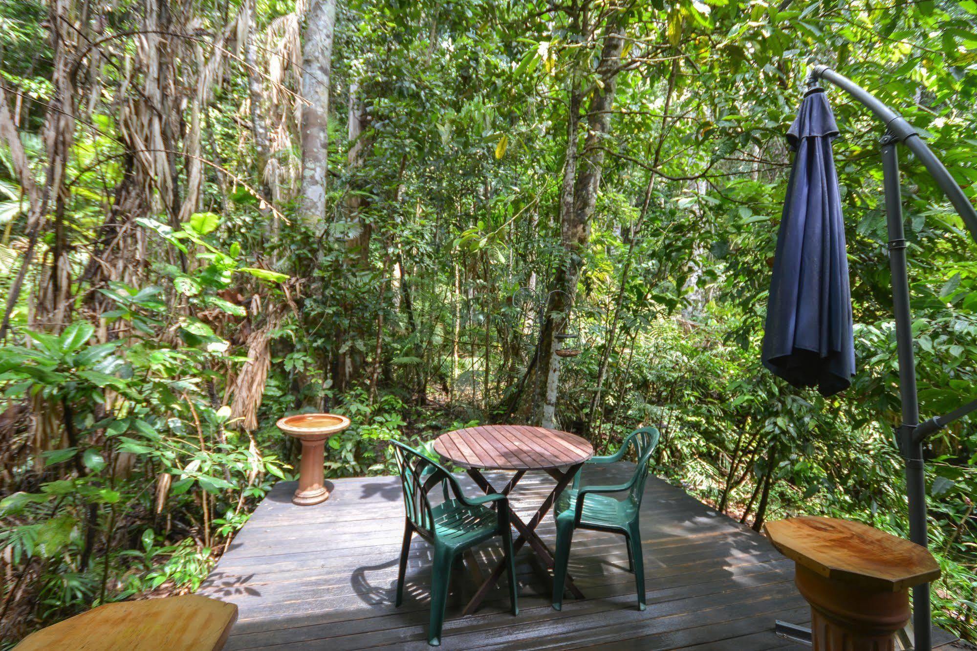 Crater Lakes Rainforest Cottages Yungaburra Exterior photo
