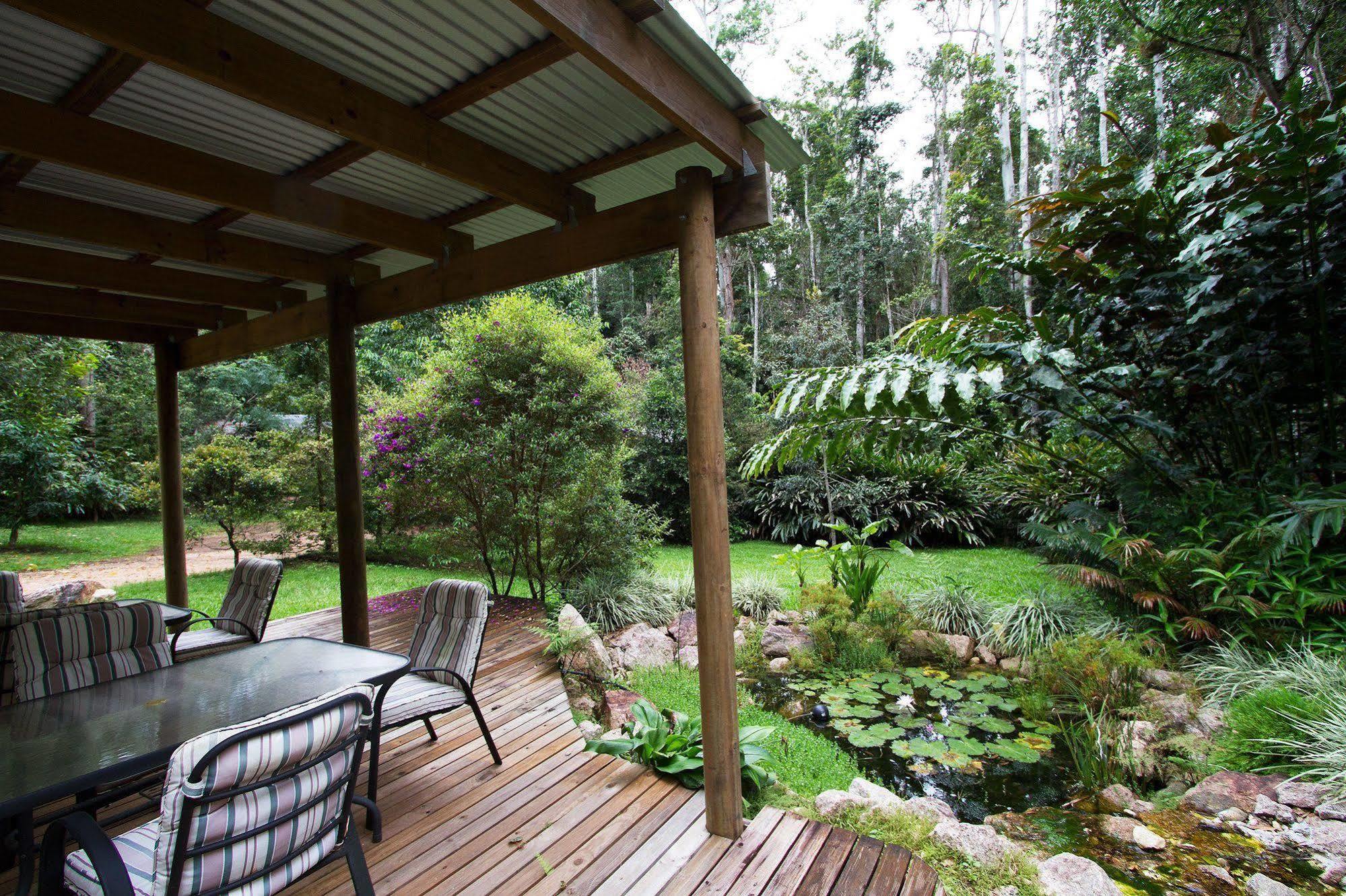 Crater Lakes Rainforest Cottages Yungaburra Exterior photo